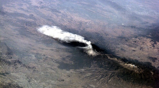 Mexico’s Popocatepetl volcano active again